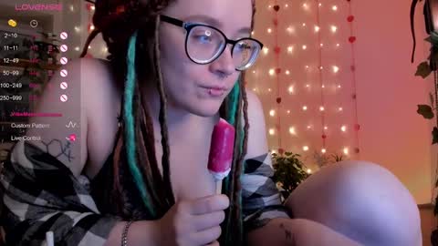 Snapshot of pumbazaebumba chatting on February 6, 2025, 3:41 pm Alisa lack of vitamin D online show from February 6, 2025, 3:41 pm