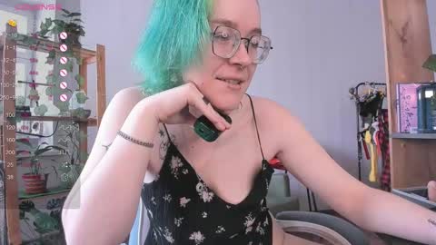 Snapshot of pumbazaebumba chatting on March 10, 2025, 5:00 am Alisa lack of vitamin D online show from March 10, 2025, 5:00 am