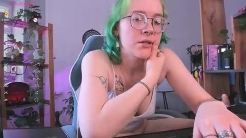 Snapshot of pumbazaebumba chatting on March 10, 2025, 8:04 am Alisa lack of vitamin D online show from March 10, 2025, 8:04 am
