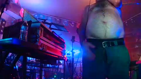 punkrunr083 online show from July 16, 2026, 9:04 am