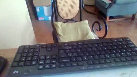 pup_y online show from September 10, 2025, 9:20 am