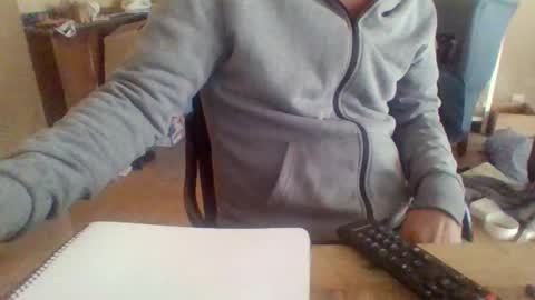 pup_y online show from October 12, 2025, 11:31 am