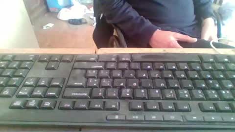 pup_y online show from November 2, 2025, 8:39 am