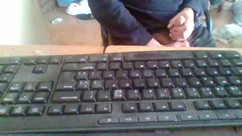 pup_y online show from November 7, 2025, 9:31 am