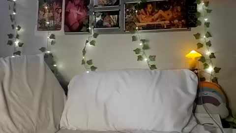 Rhys online show from January 11, 2025, 6:35 am