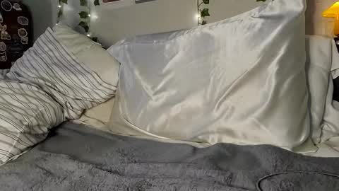 Rhys online show from January 21, 2025, 9:35 am