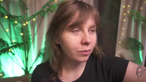 constant schedule Wednesday  Friday  Saturday  Sunday  The Rosemarie online show from December 20, 2025, 5:36 am