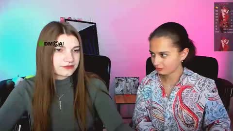 Snapshot of pure_radiance chatting on October 16, 2025, 12:50 pm Ask me3 online show from October 16, 2025, 12:50 pm