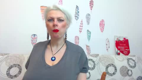 Goldie online show from February 19, 2026, 2:18 am