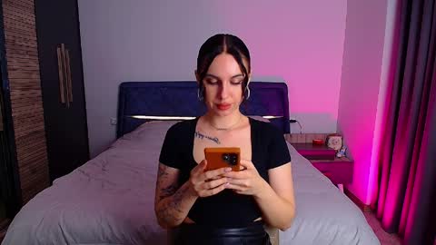 Snapshot of pure_temptation_j chatting on April 8, 2026, 5:13 pm Julia online show from April 8, 2026, 5:13 pm