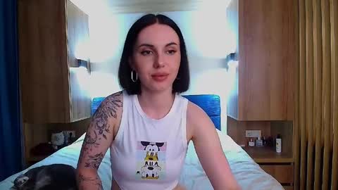 Snapshot of pure_temptation_j chatting on May 15, 2026, 3:30 pm Julia online show from May 15, 2026, 3:30 pm