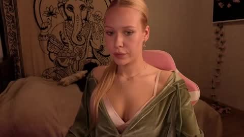 Megan online show from May 29, 2026, 2:26 pm