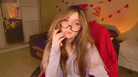 Bella online show from February 1, 2026, 5:39 am