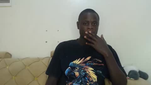 purple_hearts online show from February 15, 2026, 5:48 am