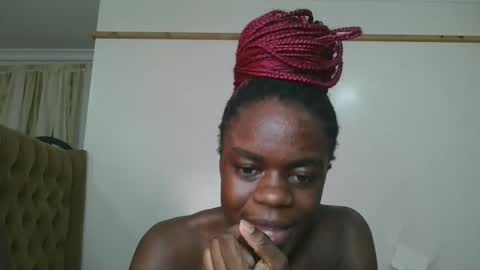 purple_honey1 online show from April 11, 2026, 6:23 pm
