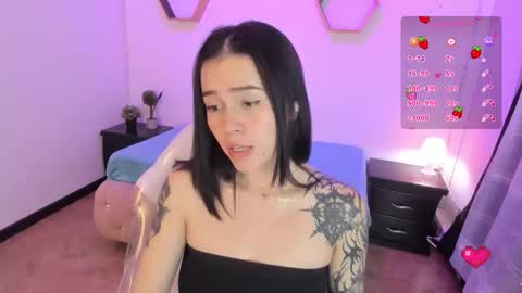 Anna  online show from November 5, 2025, 4:12 am