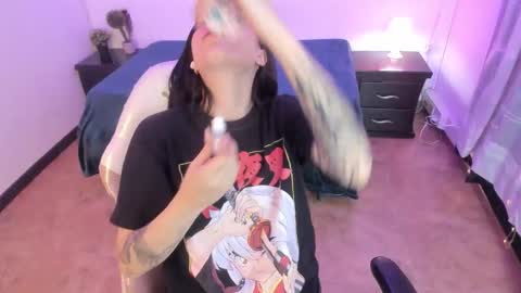 Anna  online show from November 29, 2025, 4:04 am