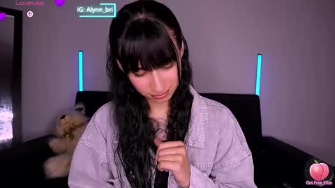 Alynn online show from February 28, 2026, 2:01 am