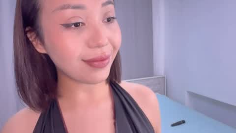 Snapshot of purrrfectmiko chatting on June 5, 2026, 7:52 pm Miko online show from June 5, 2026, 7:52 pm