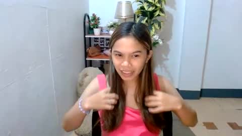 Snapshot of pussiswet_xx chatting on July 8, 2026, 7:46 am jessy online show from July 8, 2026, 7:46 am