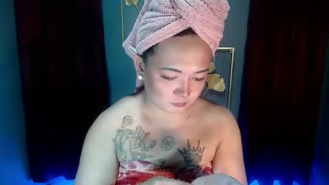 pussy_and_cock_lover online show from April 19, 2026, 6:35 am