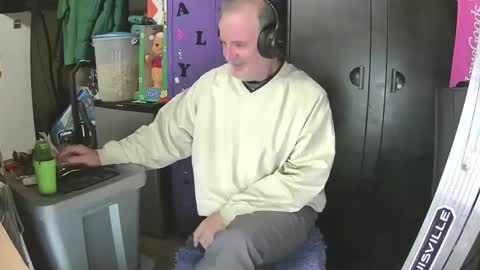 Mark online show from December 13, 2024, 7:10 pm