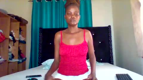 Snapshot of pussy_page chatting on February 16, 2026, 11:39 am Barbie online show from February 16, 2026, 11:39 am