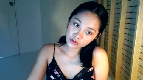 Marj33 online show from November 19, 2025, 1:00 pm