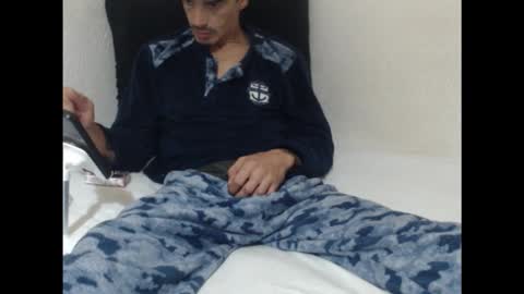 Ruck Fules online show from December 3, 2025, 7:56 pm