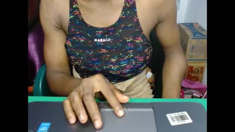 pussyispinkx online show from November 26, 2025, 9:43 am