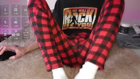 Snapshot of pussylover2182 chatting on January 3, 2025, 6:11 am pussylover2182 online show from January 3, 2025, 6:11 am