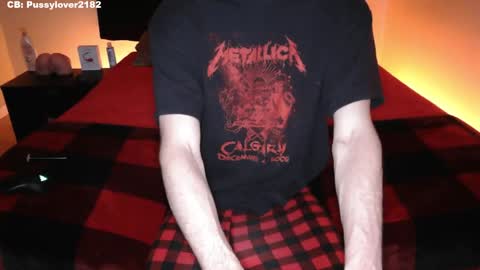 Snapshot of pussylover2182 chatting on October 30, 2025, 5:20 am pussylover2182 online show from October 30, 2025, 5:20 am