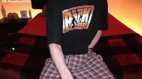 Snapshot of pussylover2182 chatting on November 7, 2025, 6:24 am pussylover2182 online show from November 7, 2025, 6:24 am