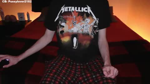 Snapshot of pussylover2182 chatting on November 15, 2025, 5:05 am pussylover2182 online show from November 15, 2025, 5:05 am