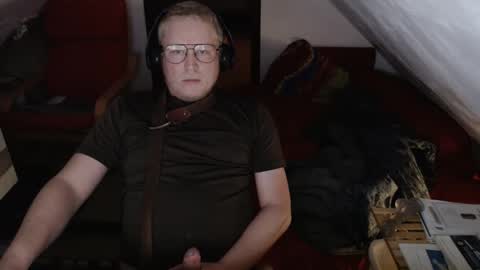 pussylovercb online show from November 13, 2025, 9:03 pm