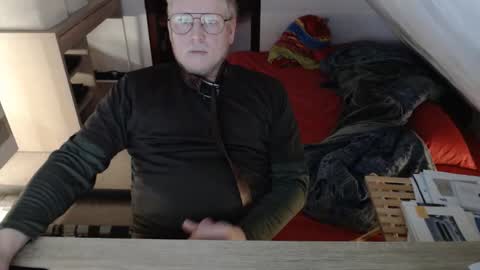 pussylovercb online show from November 26, 2025, 2:07 pm