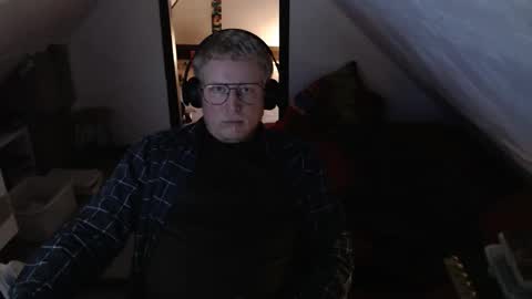 pussylovercb online show from April 22, 2026, 8:06 am