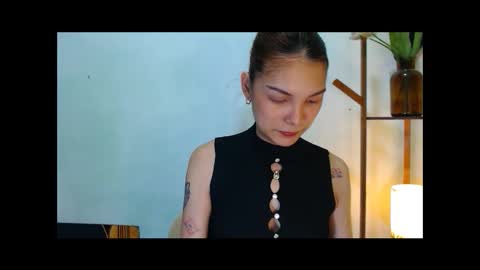 LHARA online show from February 20, 2026, 10:16 am