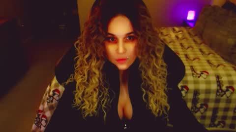 Kitty online show from April 26, 2026, 8:06 pm