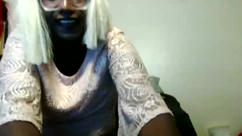 pwrbttm602 online show from February 8, 2026, 6:50 am