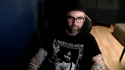 Snapshot of pyroxen chatting on October 25, 2025, 9:20 pm Yog Sothoth online show from October 25, 2025, 9:20 pm