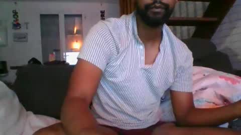 Python online show from September 21, 2025, 2:35 am