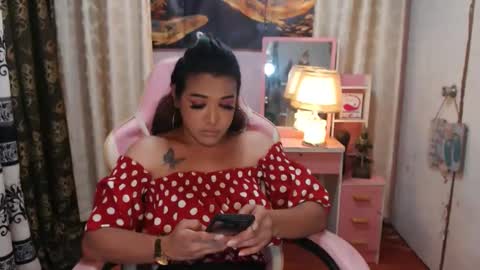 Queen Agatha online show from March 6, 2025, 11:03 am