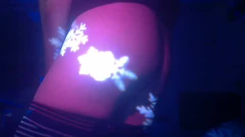 qcst_foytop online show from November 23, 2025, 7:41 am