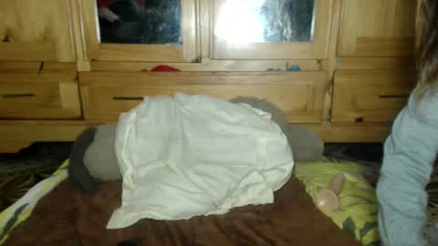 queen sexy online show from March 8, 2025, 2:45 am