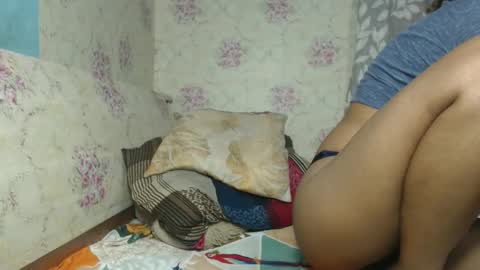 queen sexy online show from May 21, 2026, 5:36 am