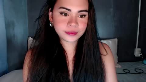 Snapshot of qt_luna18 chatting on June 6, 2026, 6:12 pm qt_luna18 online show from June 6, 2026, 6:12 pm