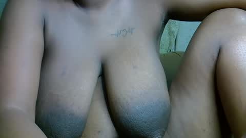 queeen online show from February 3, 2026, 7:46 am