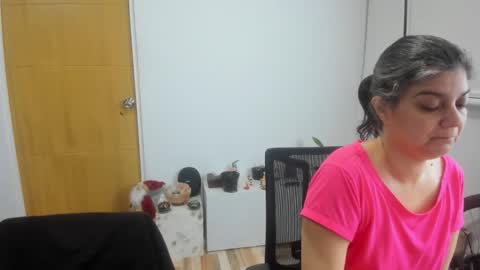 queemking online show from January 14, 2026, 11:31 pm