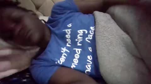 Snapshot of queen014 chatting on November 25, 2025, 4:01 am queen014 online show from November 25, 2025, 4:01 am